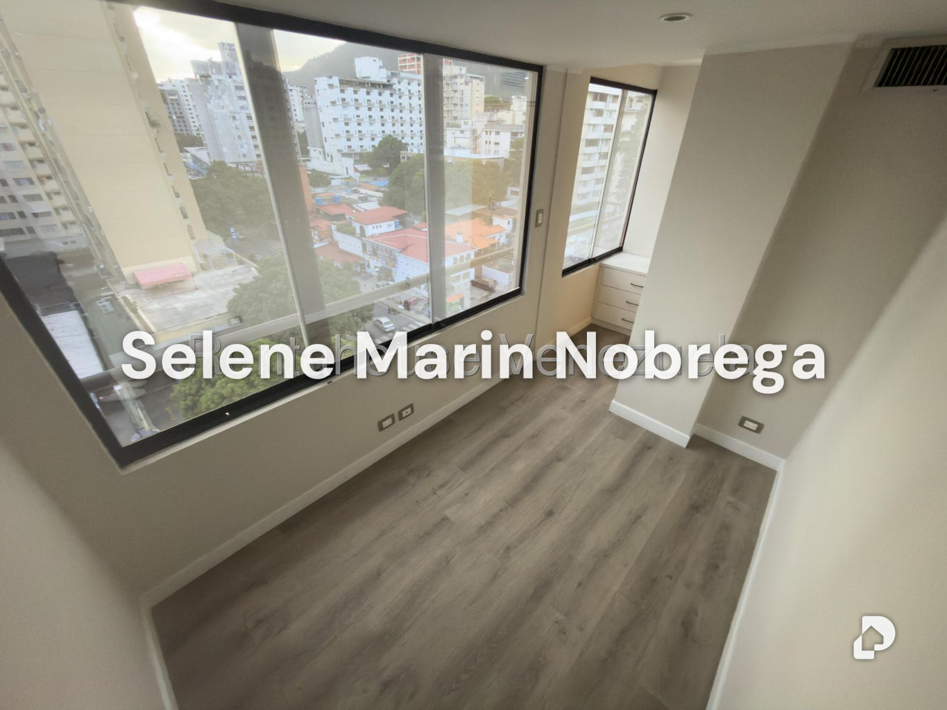 Apartamento en Los Palos Grandes, Caracas – 13