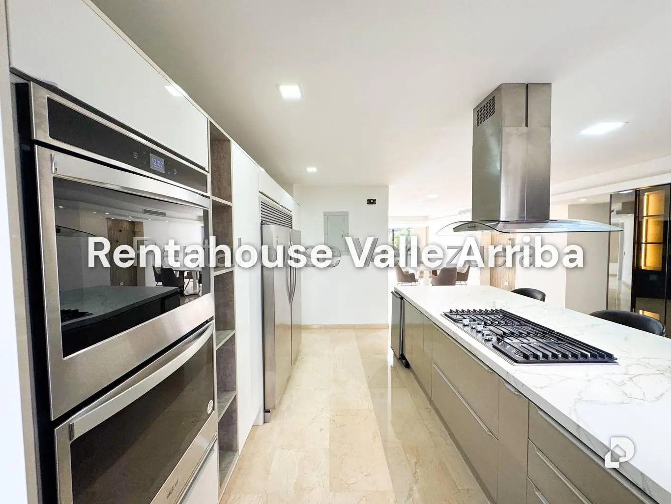 Apartamento en Los Chorros, Caracas – 23