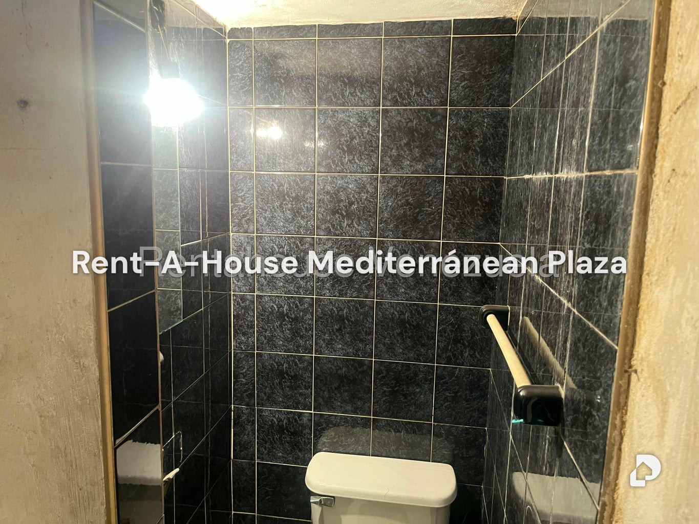 Local comercial en Avenida Bolivar Norte, Valencia – 11