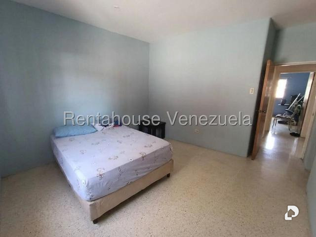 Casa en Cumbres de Curumo, Caracas – 9
