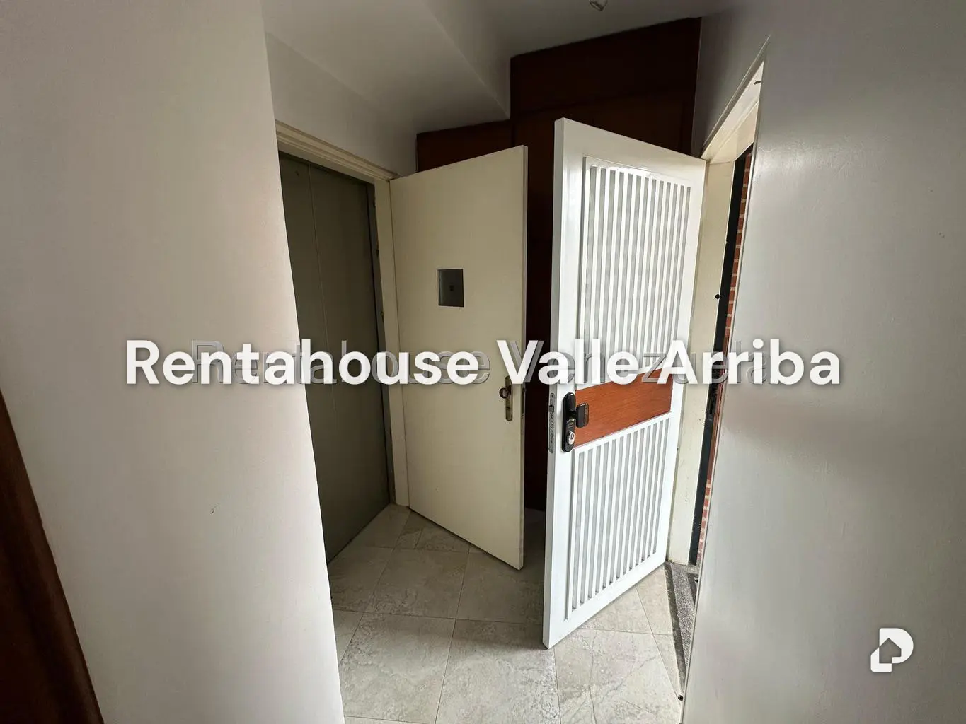 Apartamento en La Trinidad, Caracas – 7