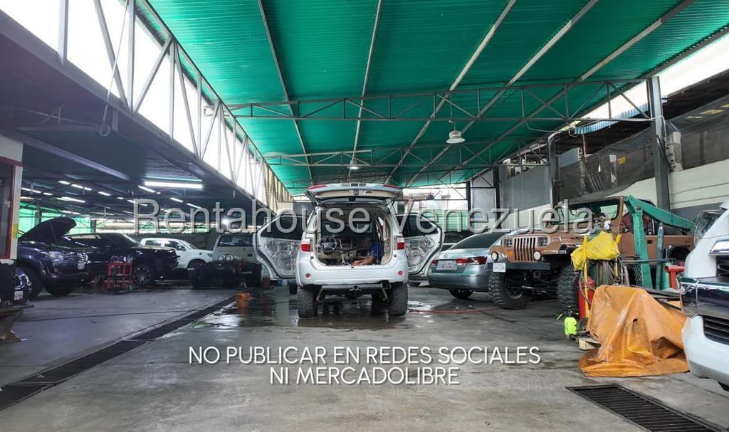 Local comercial en Santa Mónica, Caracas - 1