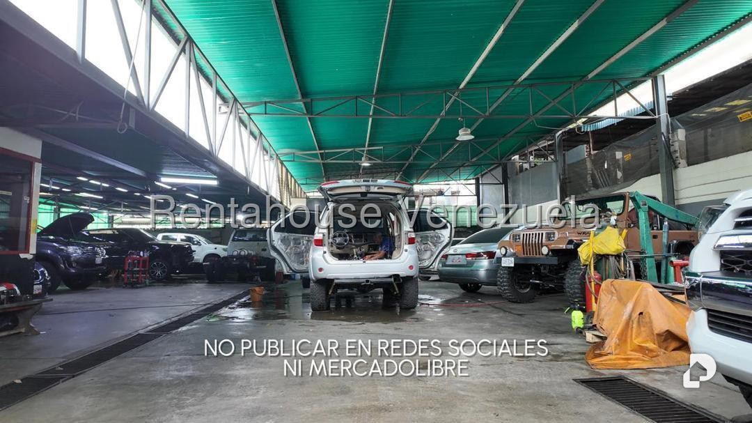 Local comercial en Santa Mónica, Caracas – 1
