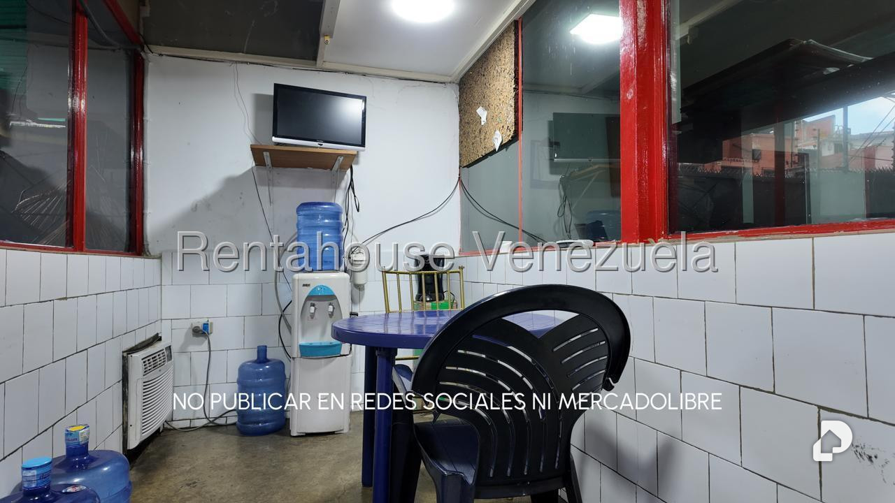 Local comercial en Santa Mónica, Caracas – 5