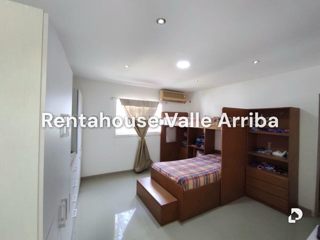 Casa en Los Guayabitos, Caracas – 20