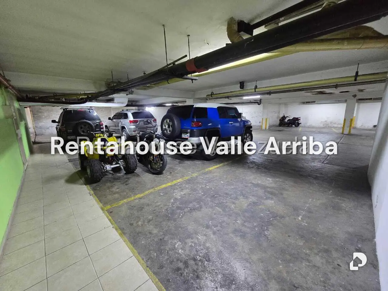 Local comercial en Bello Monte, Caracas – 16