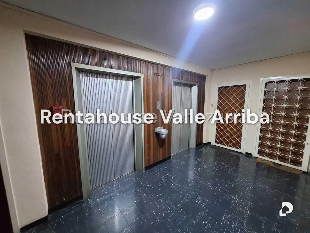 Apartamento en Campo Alegre, Caracas – 19