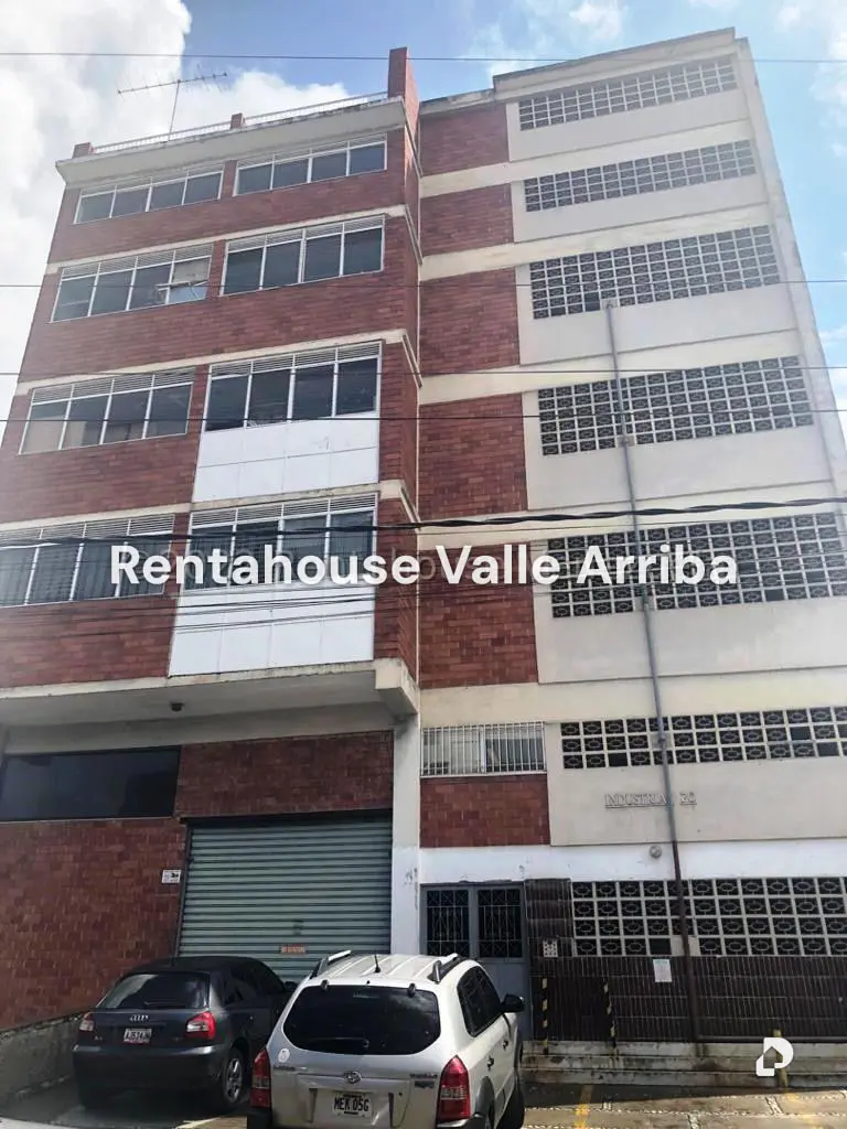 Edificio en Boleíta Sur, Caracas – 1
