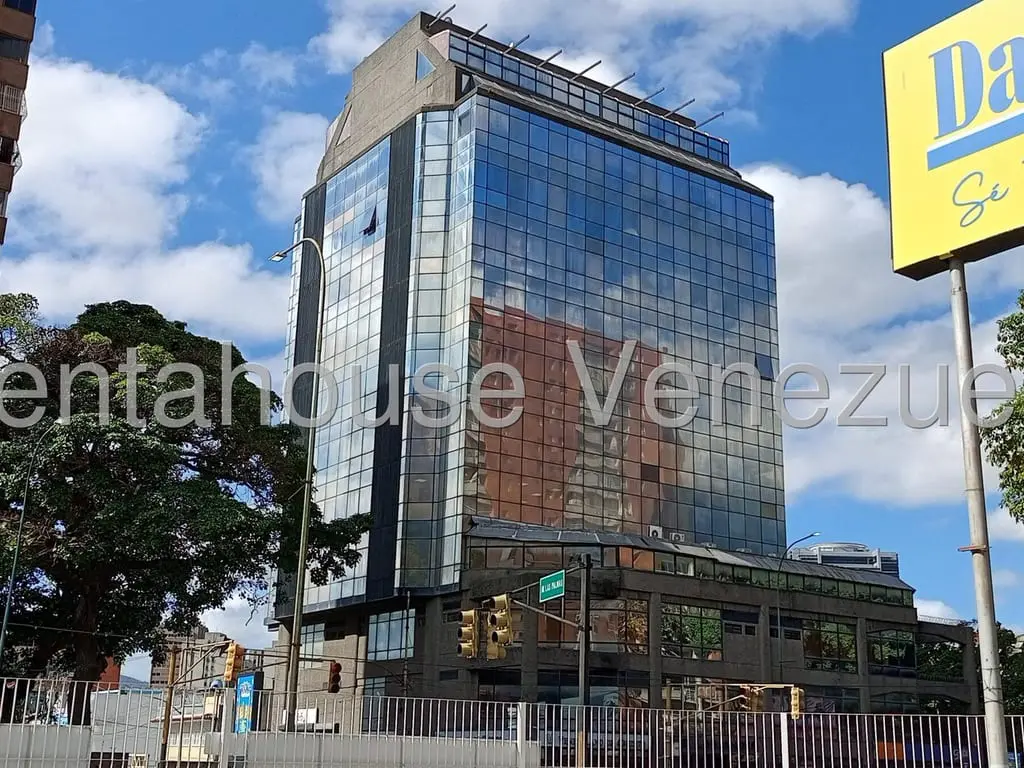 Office in Boleíta Sur, Caracas - 1