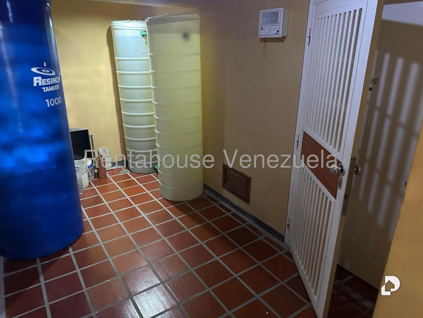 Apartamento en Loma Linda, Caracas – 17