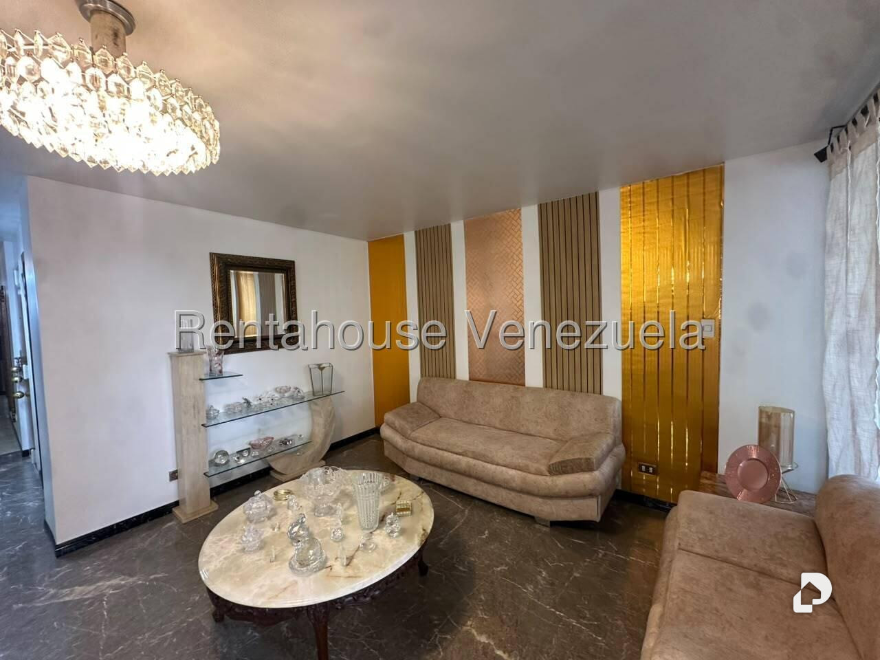 Apartamento en San Bernardino, Caracas – 4