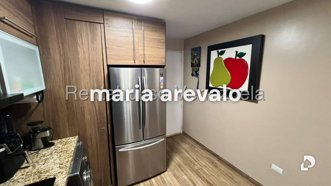 Apartamento en Los Naranjos Humboldt, Caracas – 11