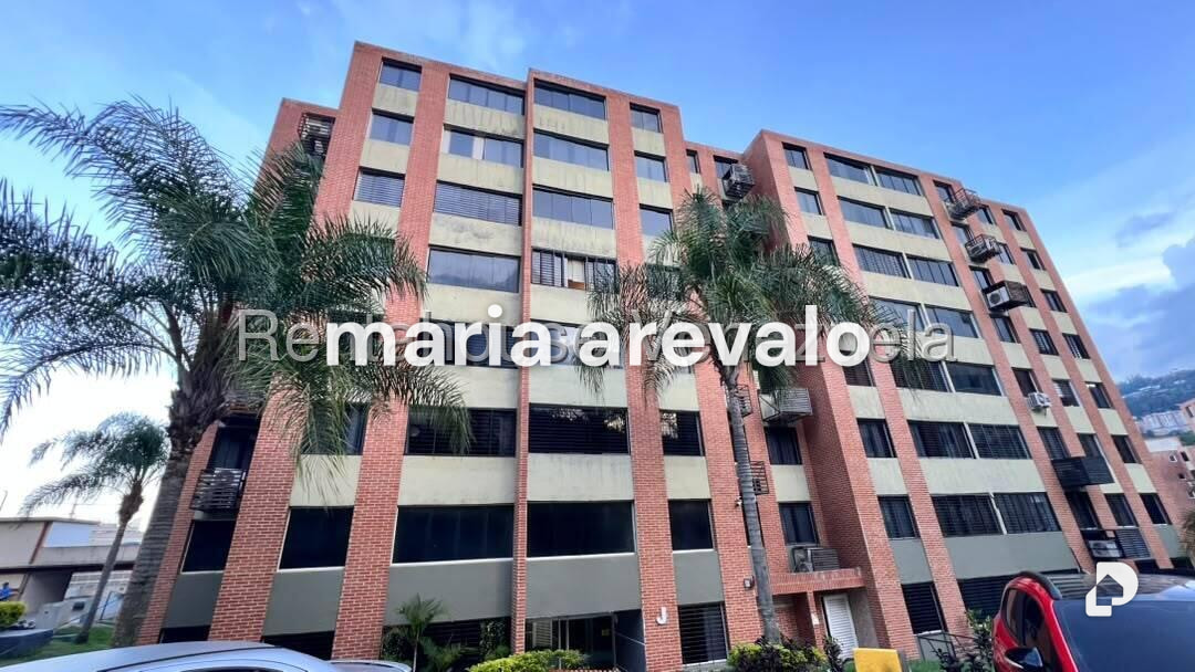 Apartamento en Los Naranjos Humboldt, Caracas – 1