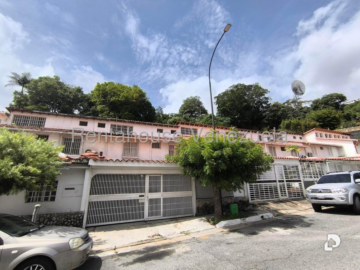 Casa en Colinas de La California, Caracas – 2