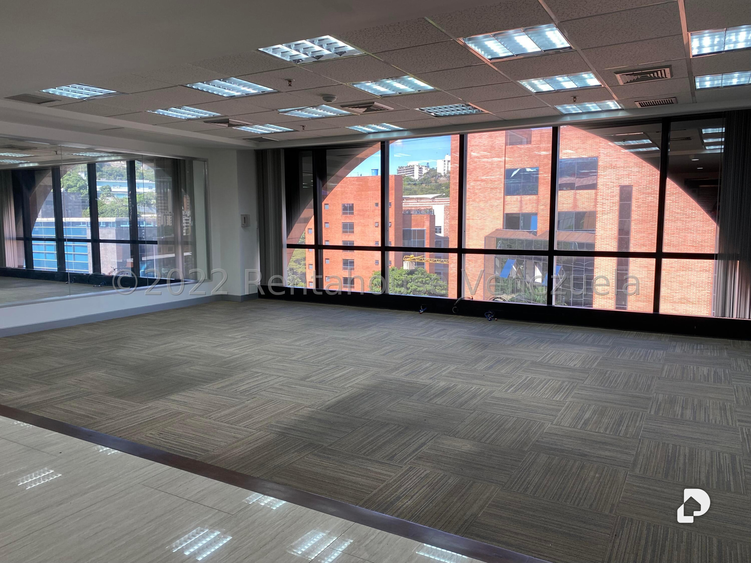 Oficina en Las Mercedes, Caracas – 9