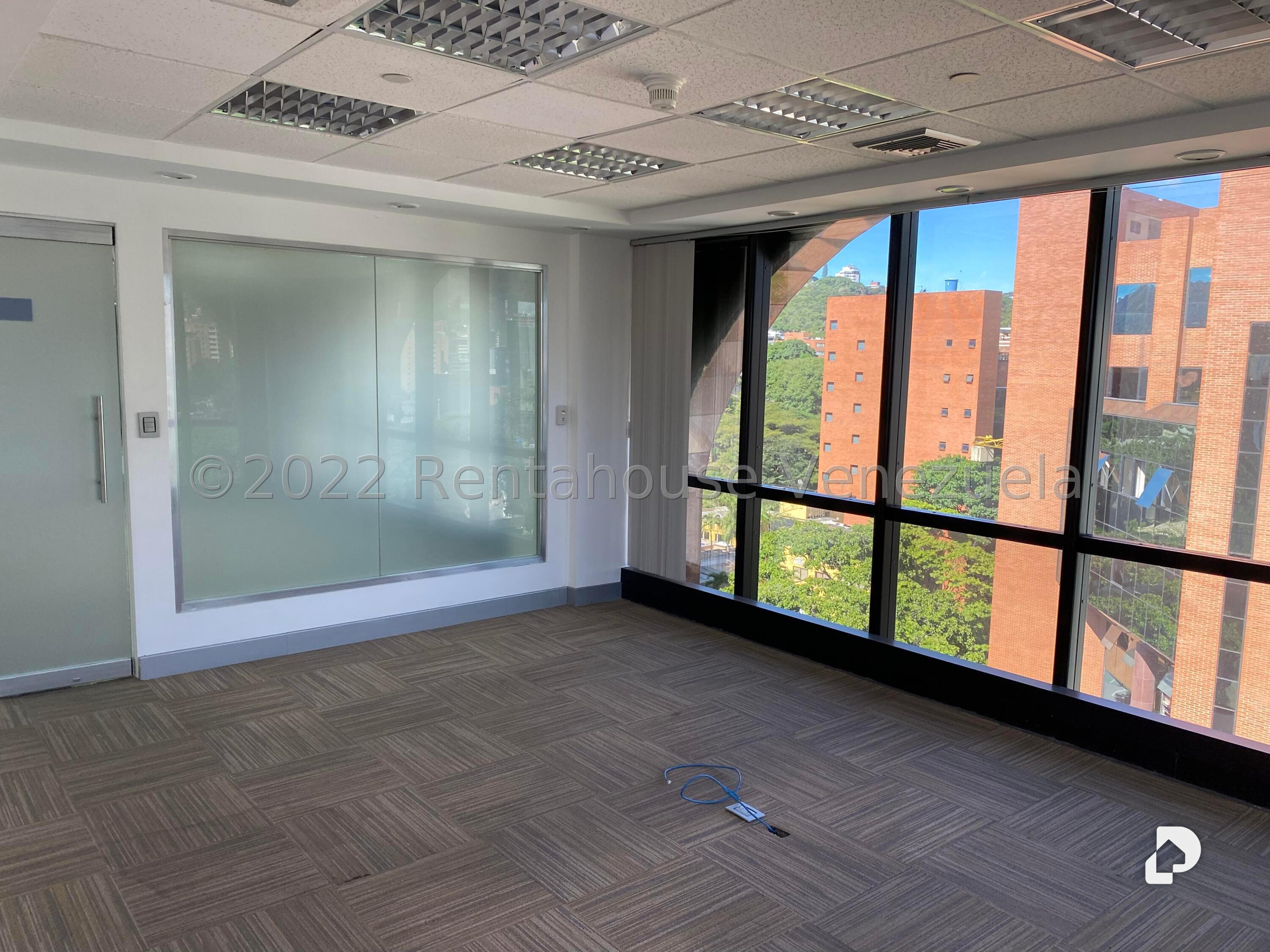 Oficina en Las Mercedes, Caracas – 13