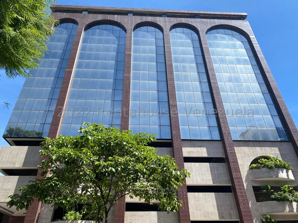 Oficina en Las Mercedes, Caracas - 1