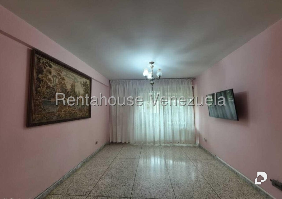 Apartment in El Marqués, Caracas – 4
