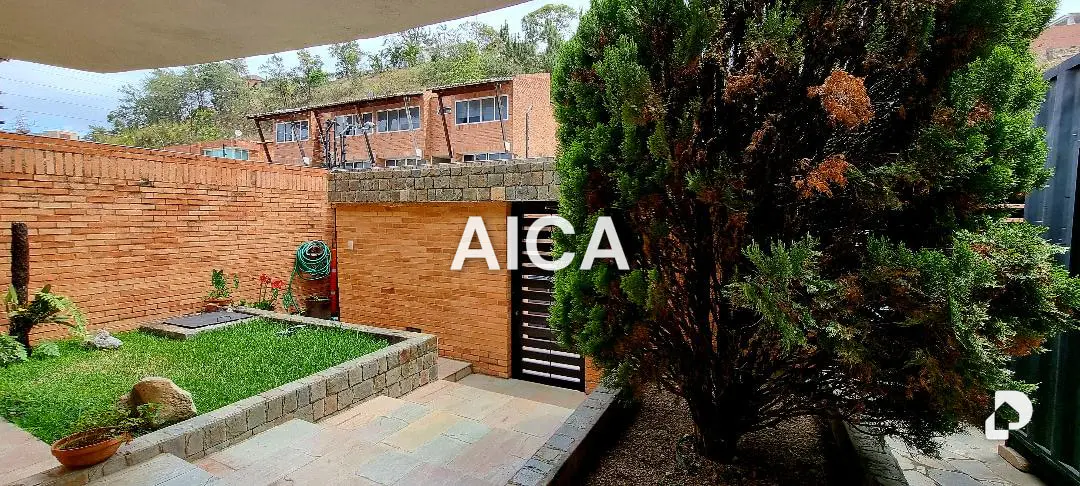 Casa en Alto Hatillo, Caracas – 1