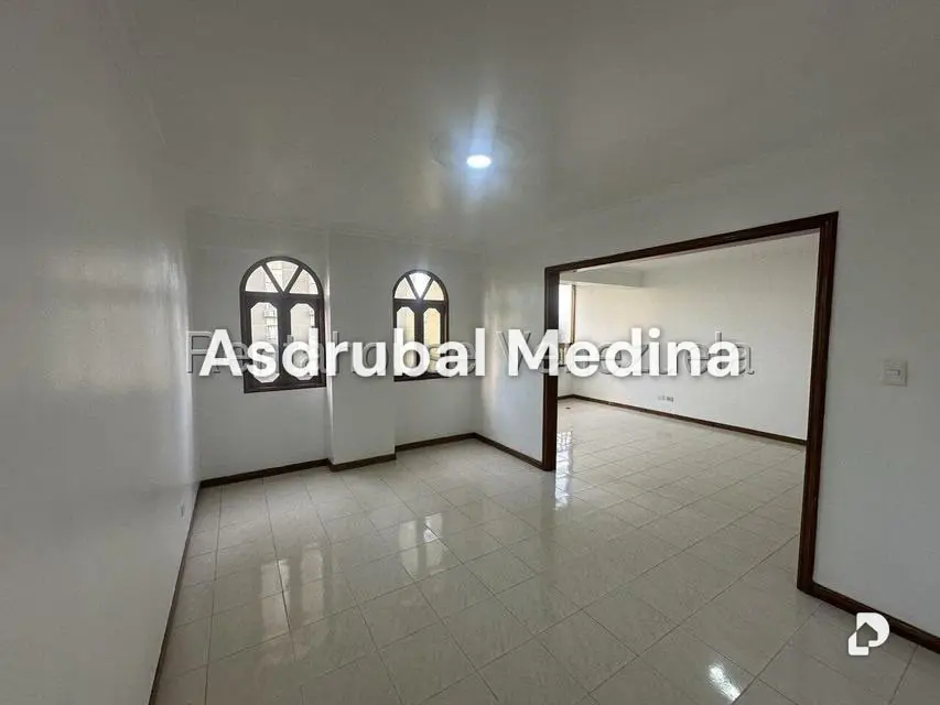 Apartamento en Terrazas del Ávila, Caracas