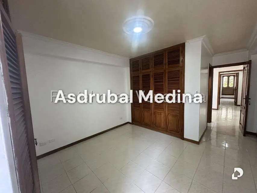 Apartamento en Terrazas del Ávila, Caracas