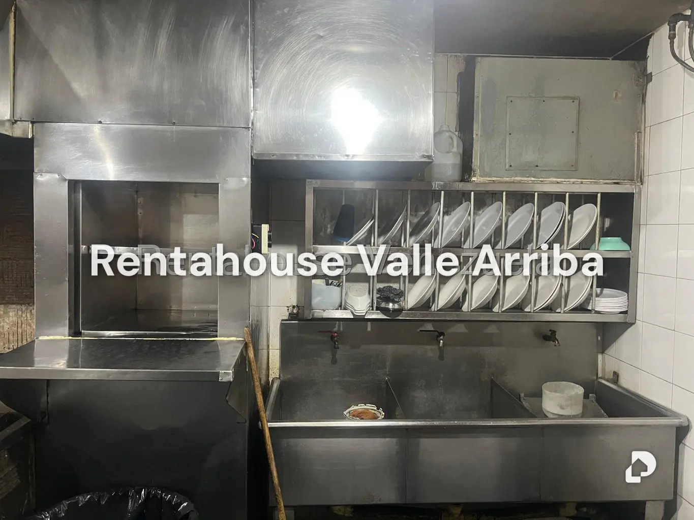 Local comercial en Chacao, Caracas – 23