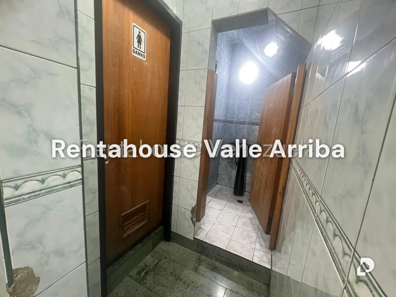 Local comercial en Chacao, Caracas – 25
