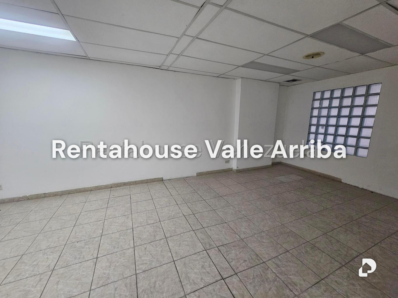 Local comercial en El Recreo, Caracas – 9
