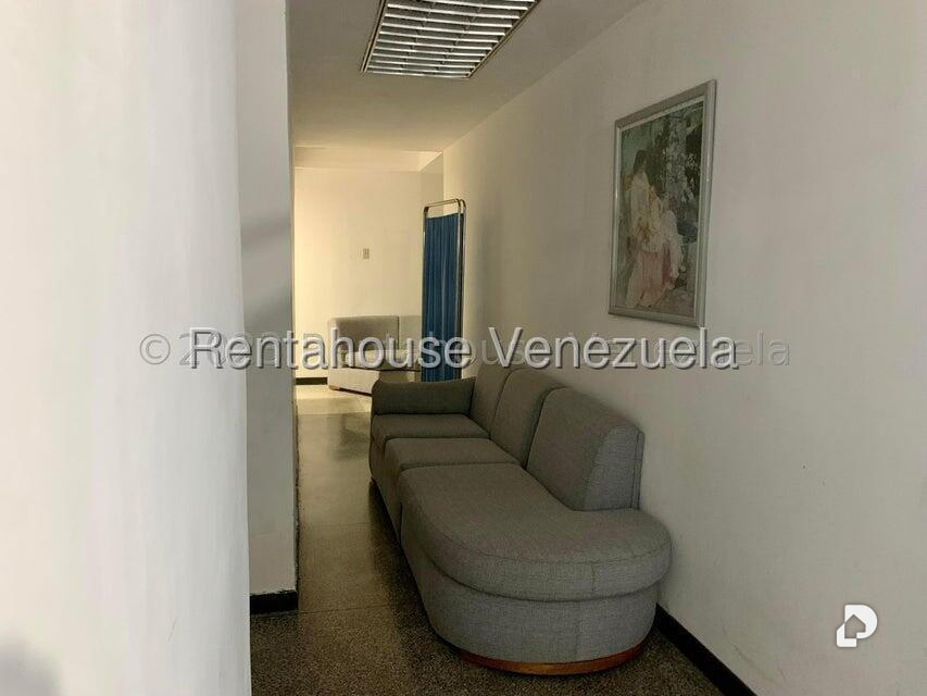 Commercial space in Chuao, Caracas – 5