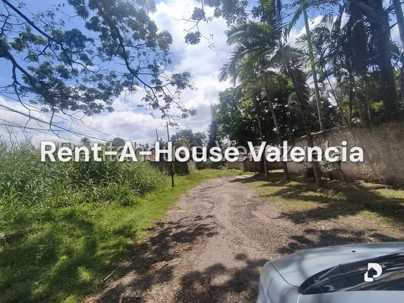 Terreno en Colinas de Guataparo, Valencia – 6
