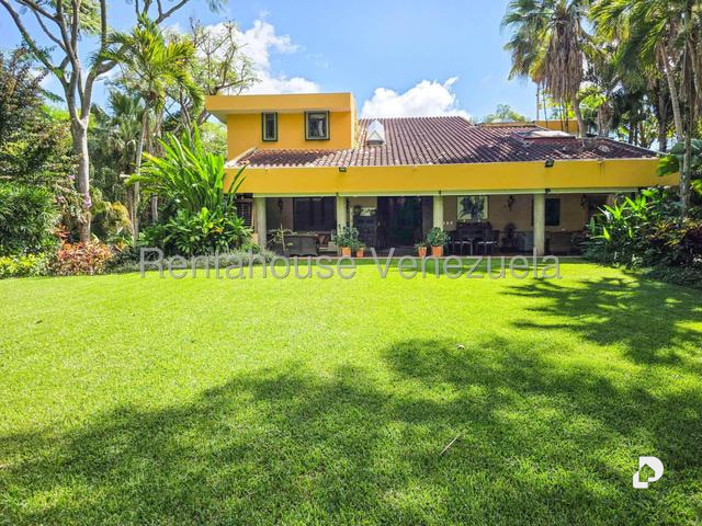 Casa en Cerro Verde, Caracas – 1