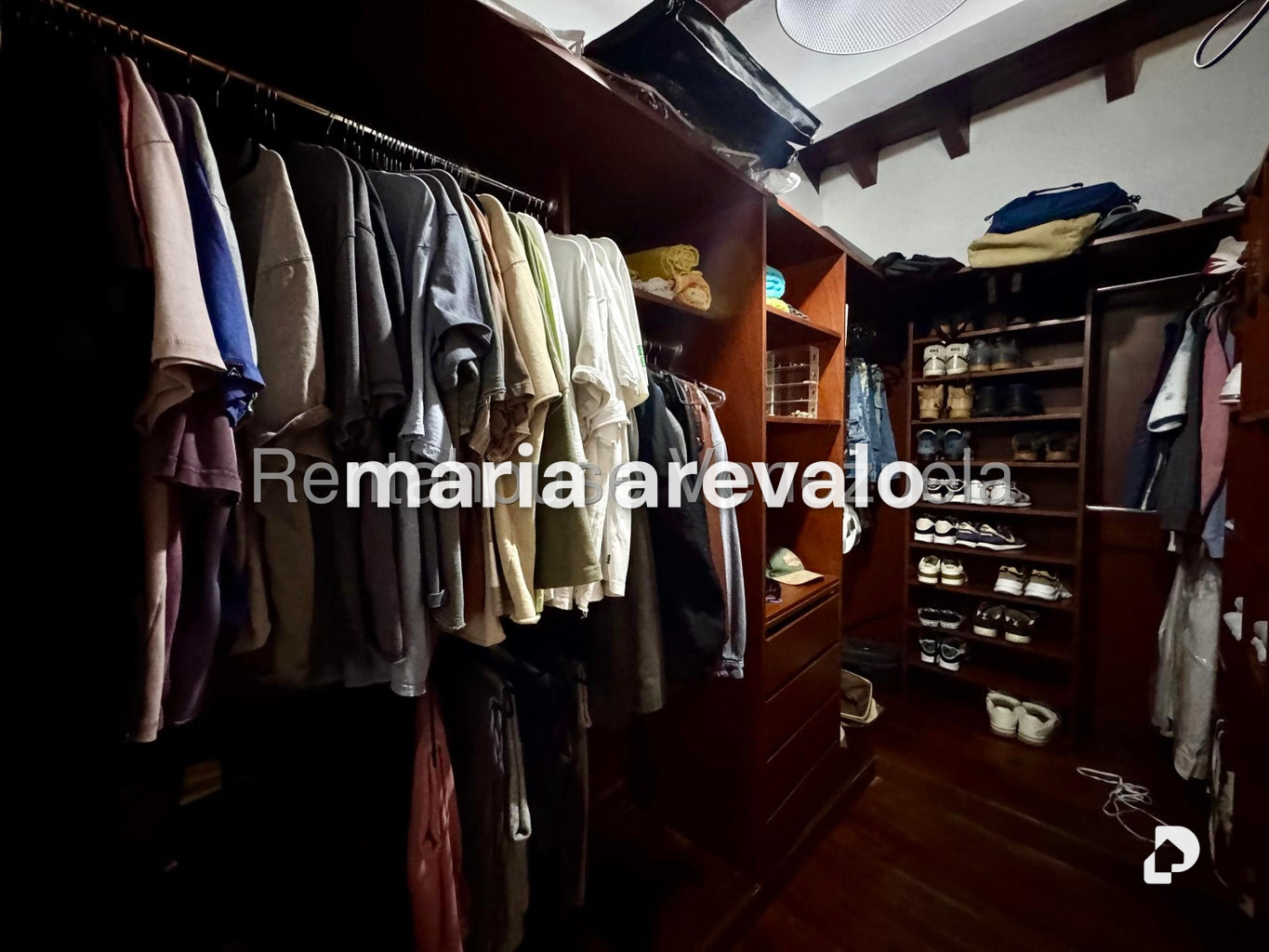 Casa en Alto Prado, Caracas – 29