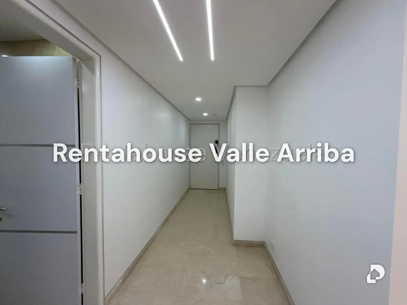 Apartamento en Altamira, Caracas – 11