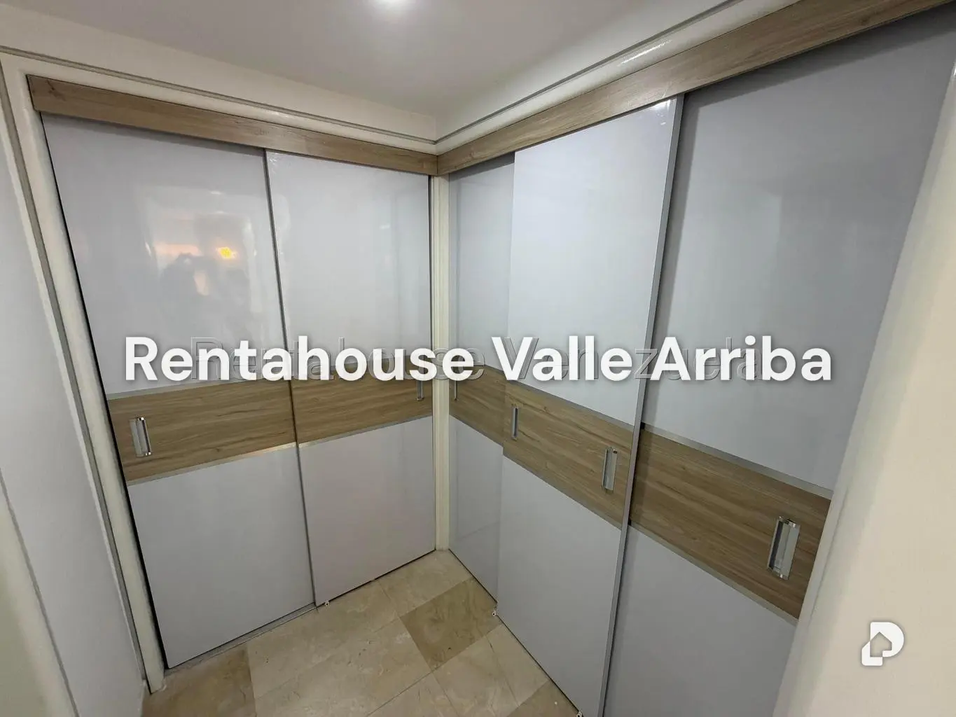 Apartamento en Altamira, Caracas – 27