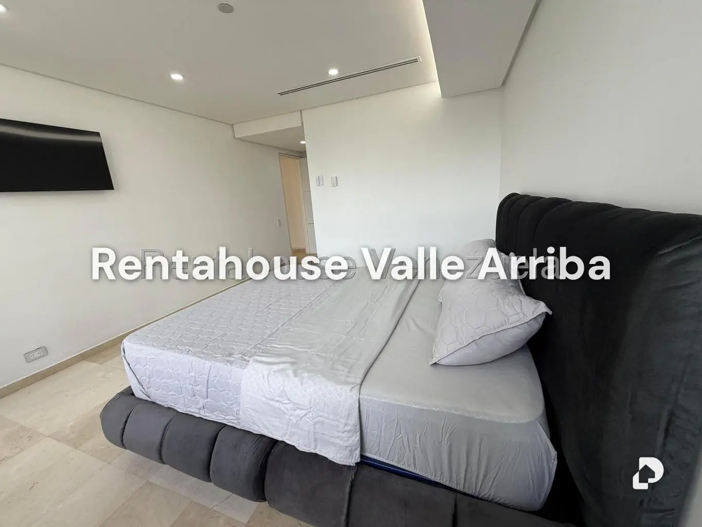 Apartamento en Altamira, Caracas – 24