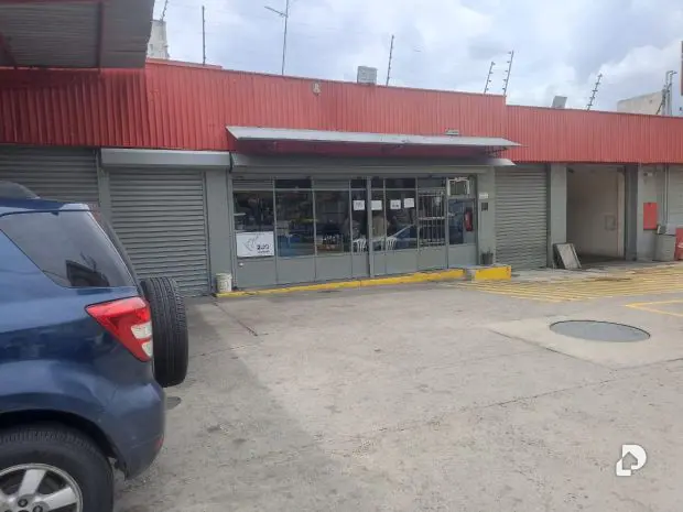 Local comercial en La Florida, Caracas – 4