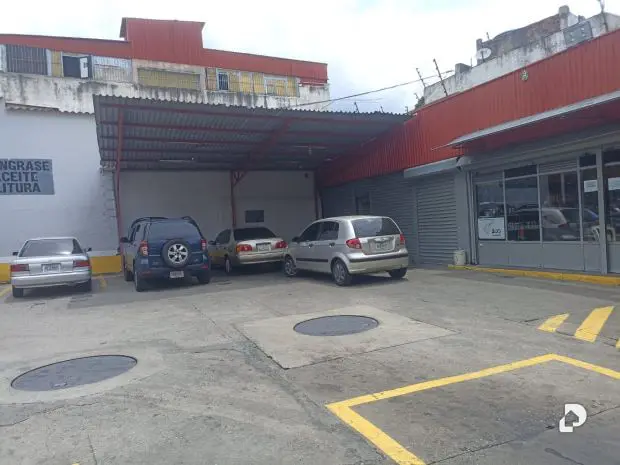 Local comercial en La Florida, Caracas – 2