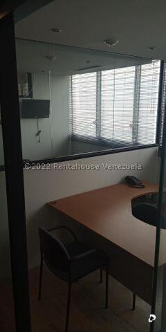 Local comercial en Los Ruices, Caracas – 12