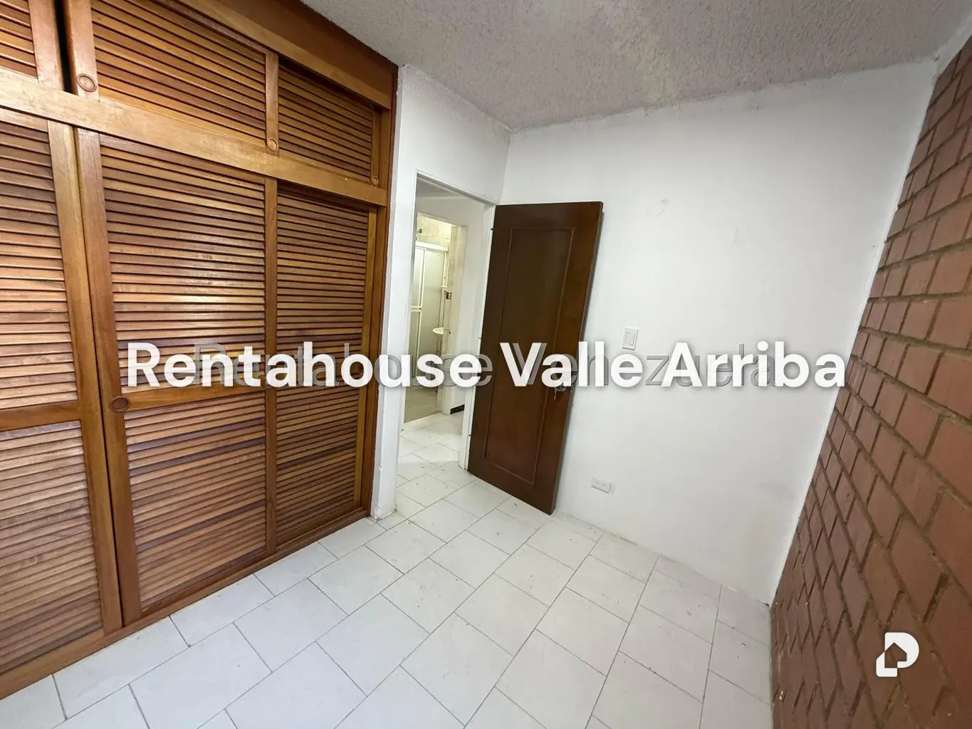Apartamento en Nueva Casarapa, Guarenas – 15