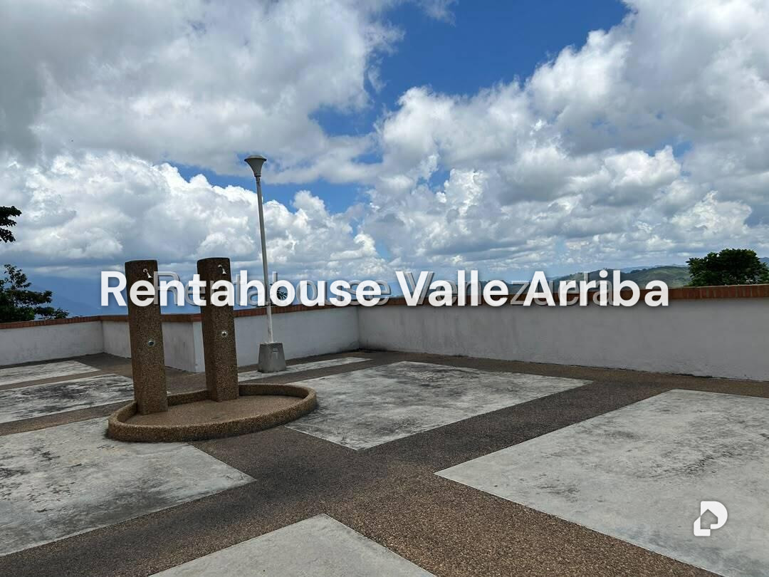 Apartamento en Miravila, Caracas – 22