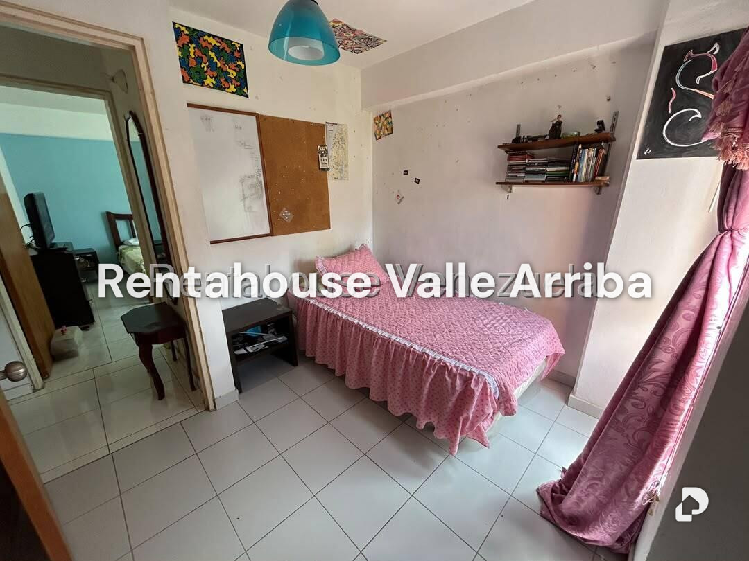 Apartamento en Miravila, Caracas – 15