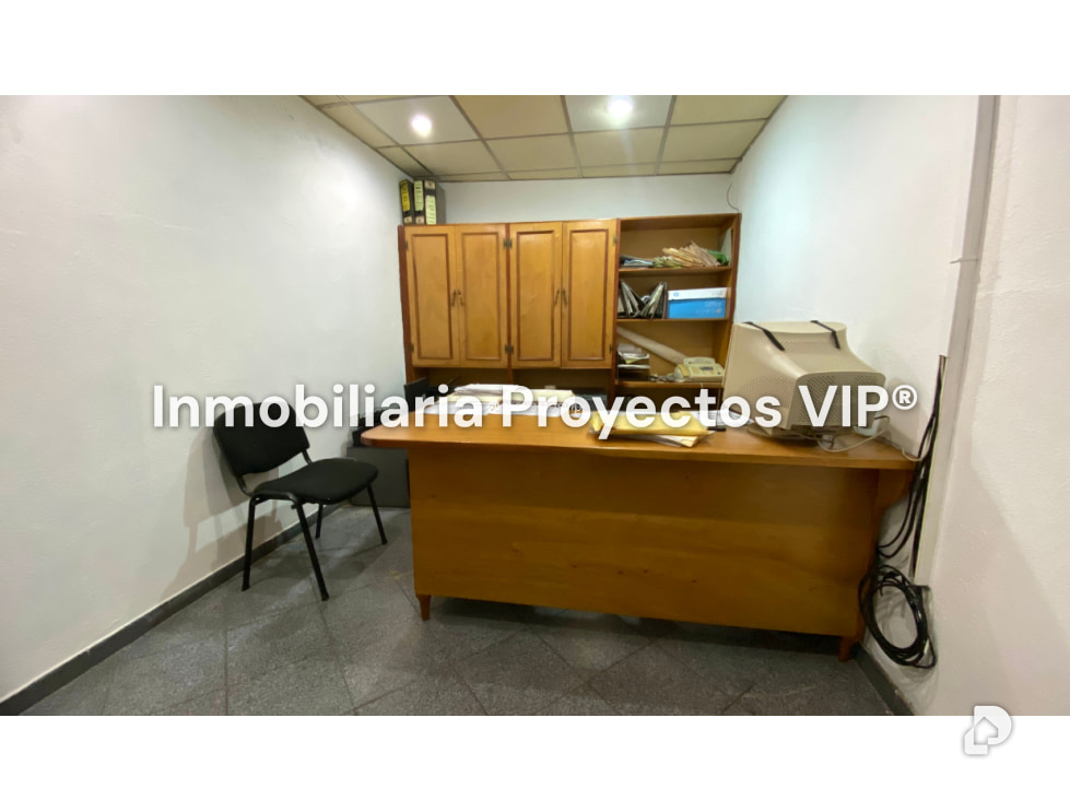 Local comercial en Av. Fuerzas Armadas, Caracas – 10