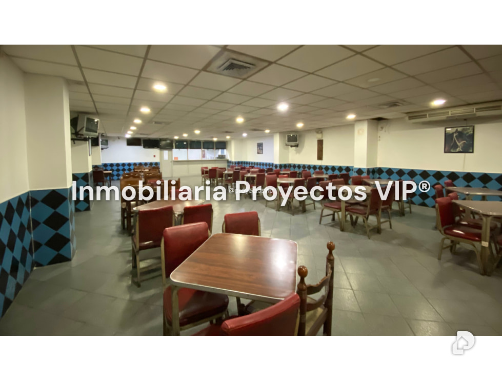 Local comercial en Av. Fuerzas Armadas, Caracas – 2