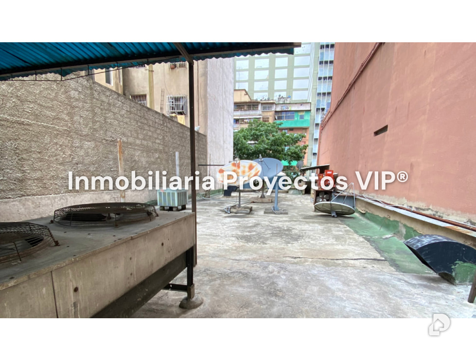 Local comercial en Av. Fuerzas Armadas, Caracas – 11