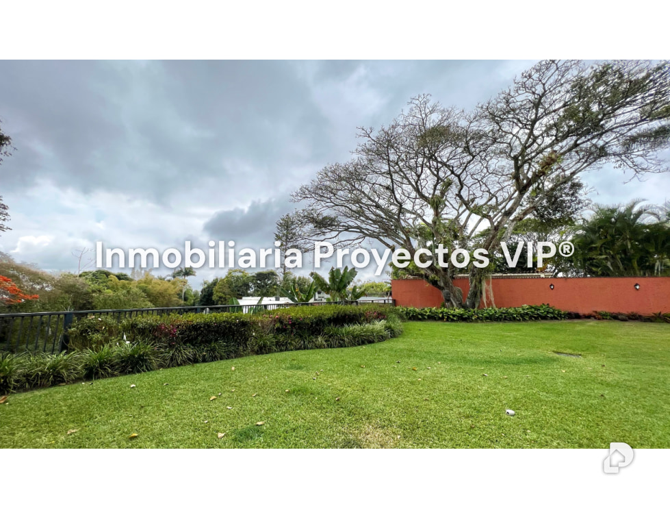 Casa en La Lagunita, Caracas – 12