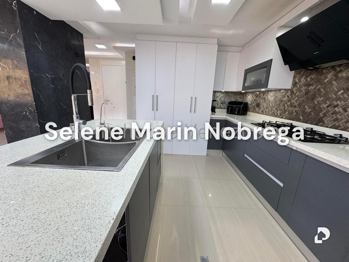 Apartamento en La Alameda, Caracas – 18