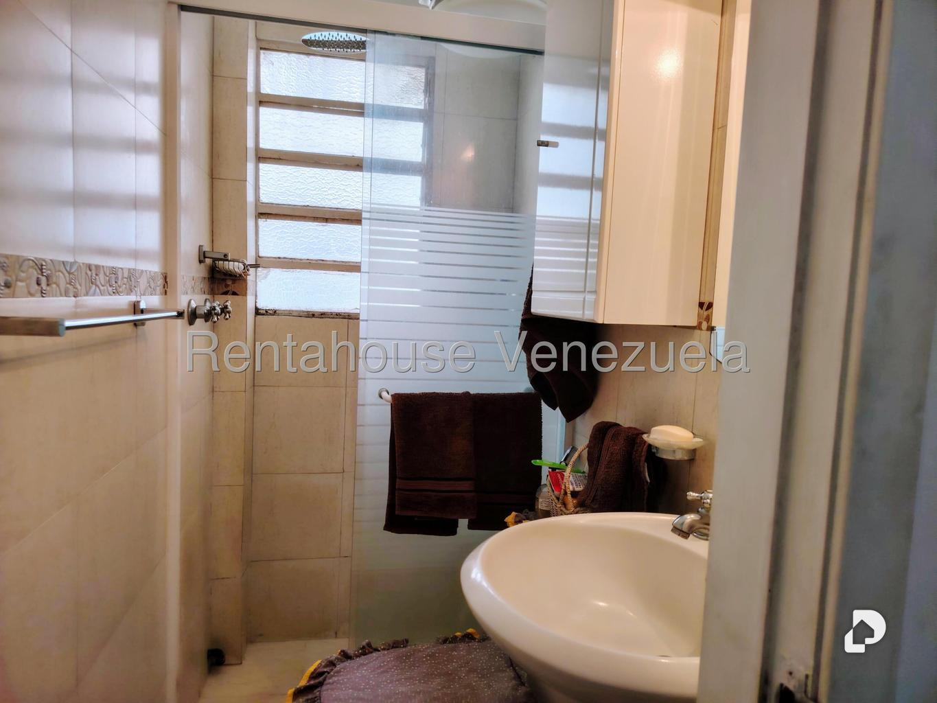 Apartamento en La Carlota, Caracas – 11