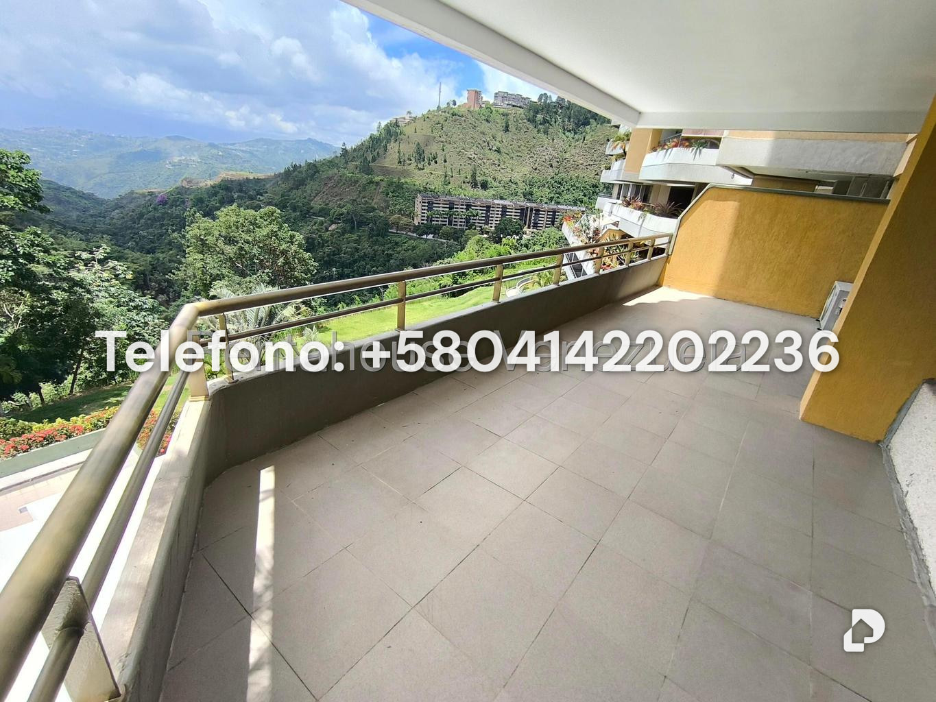 Apartamento en Lomas de La Lagunita, Caracas – 68