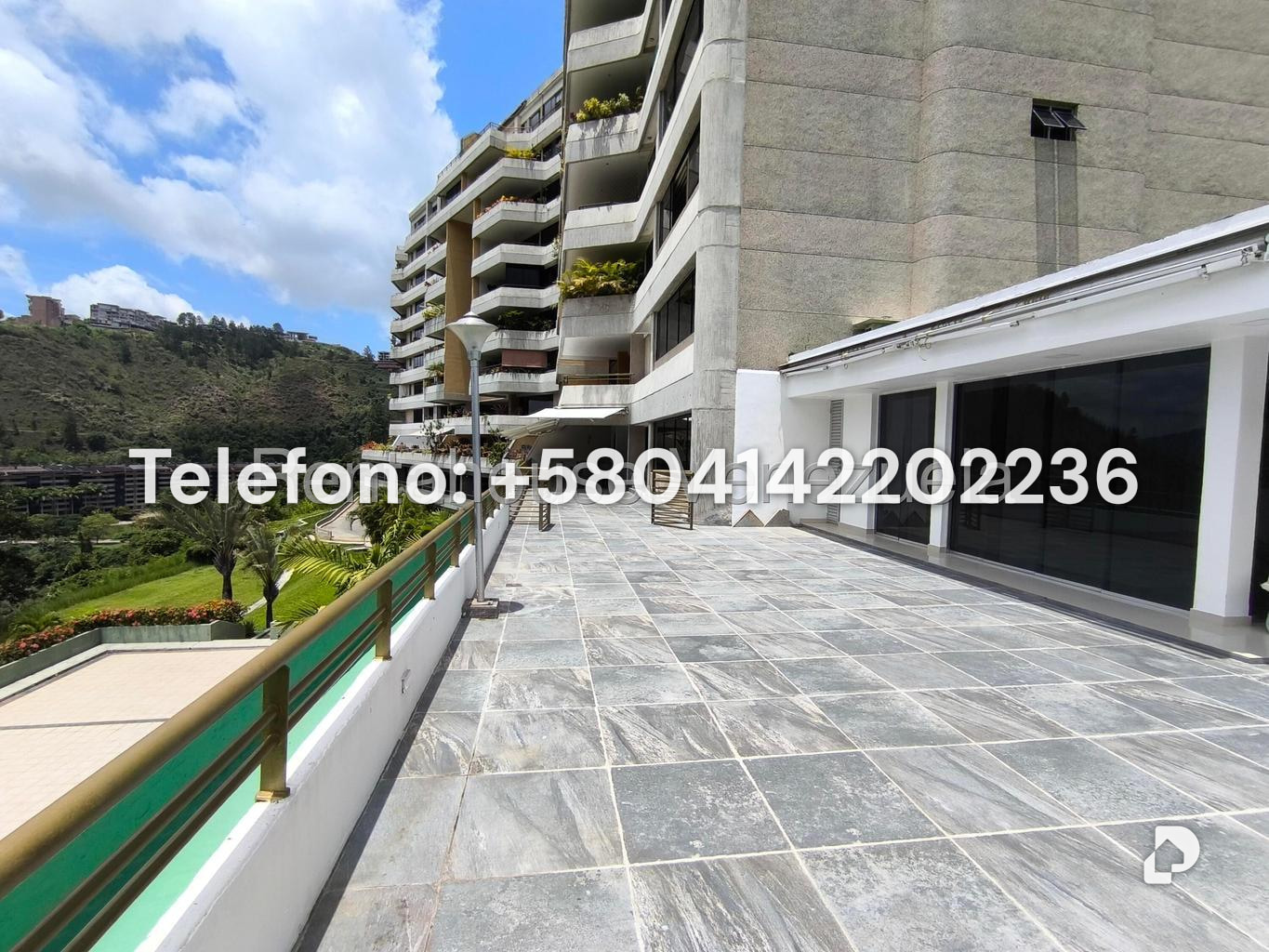 Apartamento en Lomas de La Lagunita, Caracas – 54