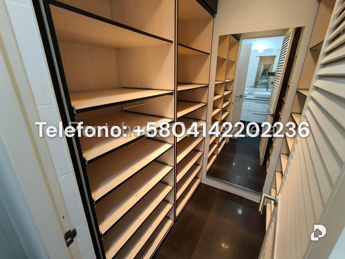 Apartamento en Lomas de La Lagunita, Caracas – 42